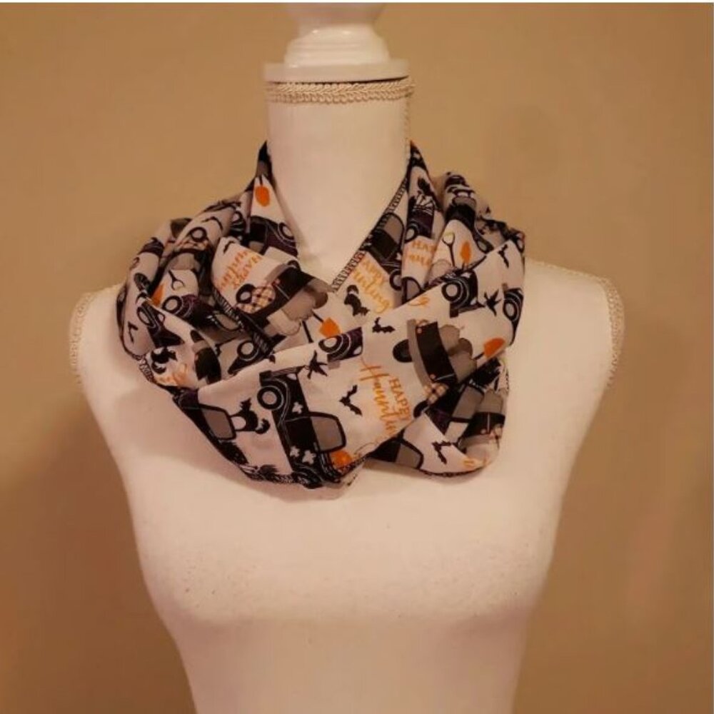 Halloween scarf